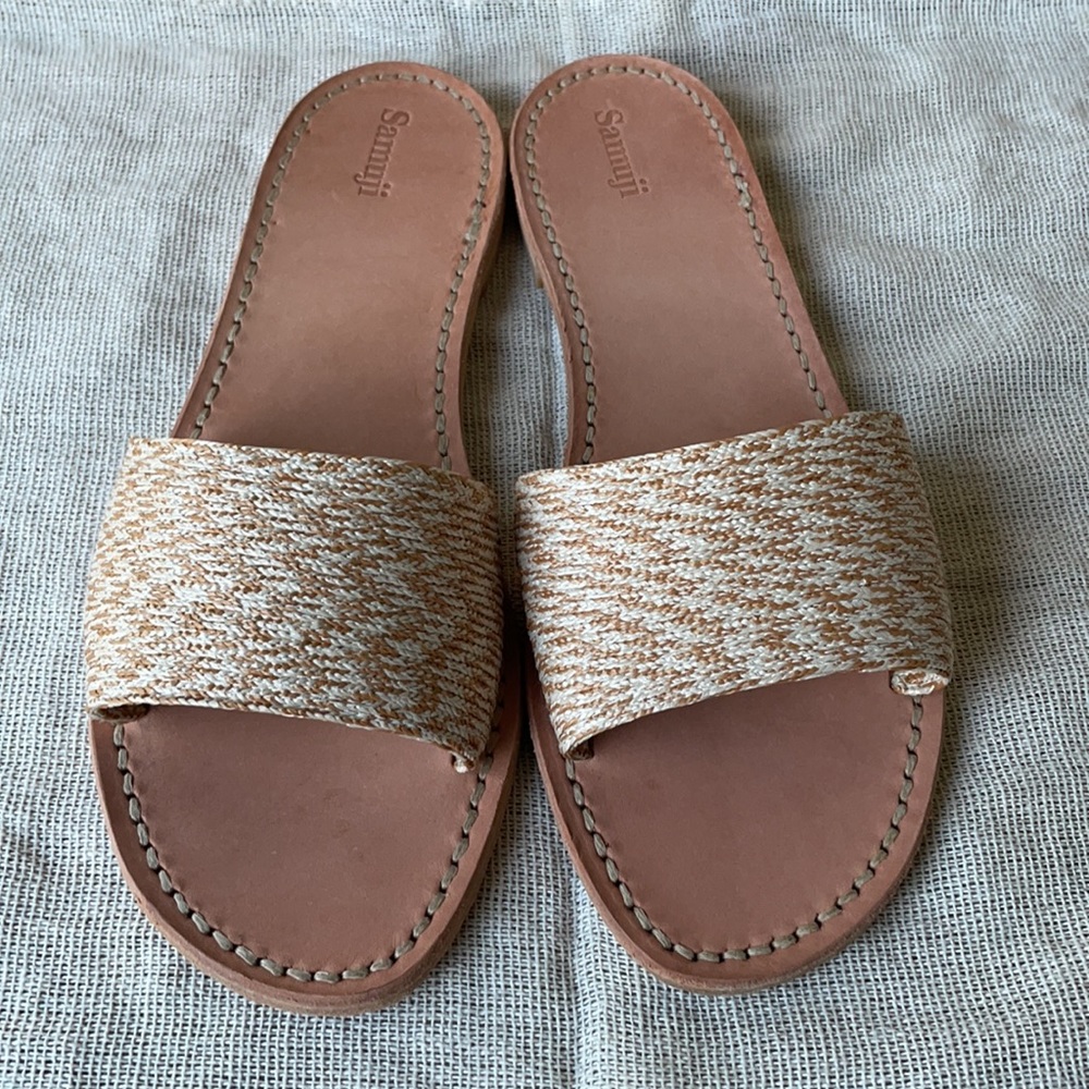 Samuji Leather Slide Sandles Size 40 NWOT New - Picture 1 of 12